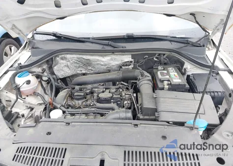 2013 Volkswagen Tiguan S из США, поврежденный, VIN WVGAV3AX1DW574009